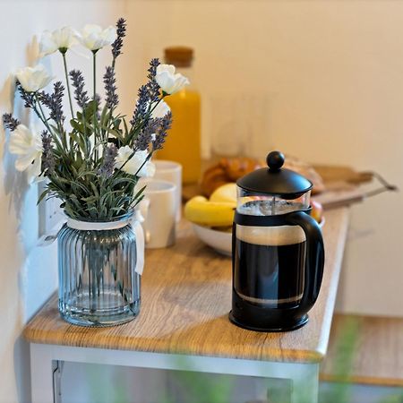 Stylish 2 Bed Apartment Near Central Londra Dış mekan fotoğraf